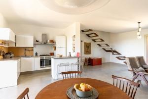 Villa Silvia with Swimming Pool by Wonderful Italy