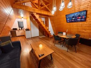 Art A Cabin