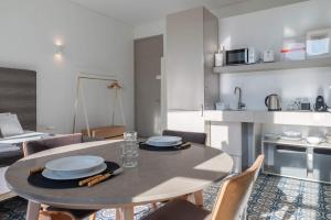 Liiiving in Porto - Design Palace Studio