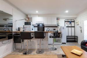 1BR in Trendy South Pigalle - Quiet Stay in Paris