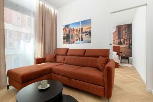 Charming Apartment on Wyspa Spichrzow by Noclegi Renters