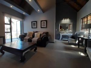 Bush Baby View Guest House