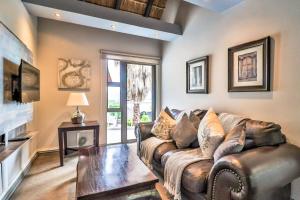 Bush Baby View Lodge