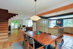 Provençal Villa With Pool Near Lorgues