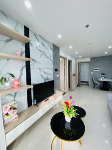 JULY Homestay Nera huế
