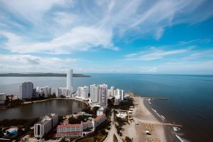 Laurdhomes Palmetto Beach Floor 32, Sea View