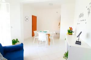 Spiaggia gratis per tutti Mare sole e relax la tua vacanza perfetta inizia qui scopri la nostra casa in Sicilia Riva Home