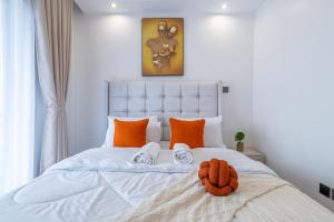 Kilimani 15th-Floor Apt with Heated Pool, Gym and Views