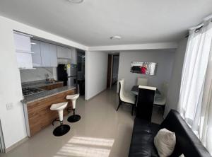 Modern apartment in Alameda del Río, Near Buenavista