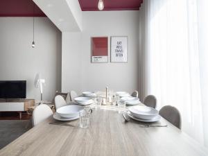 Akicity Alameda Comet