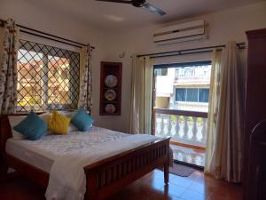 Sea Lotus Suite - Beachfront Apartment in Benaulim