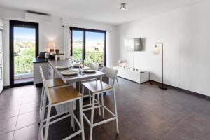 Le Galion - City centre - Bright - AC - Parking
