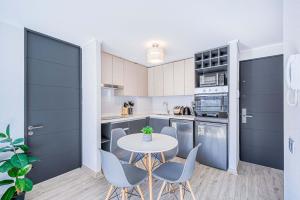 Midtown Mood 2D Parking & Wifi