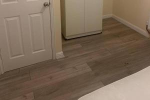 2 Bedroom House - Sleeps 5 - Free Parking Wifi