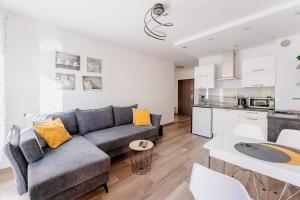 Bałtyk Breeze Apartment by BookingHost