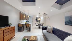 Luxury West London Apartment - 12 Mins to Central London