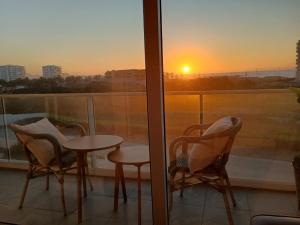 HOM l CoWork Mar Serena Pacific Faro