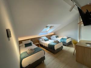 Hostal Restaurante Ibaisek