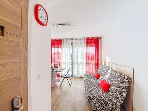 Apartment Port Plage 2 by Interhome