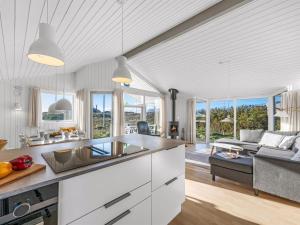 Holiday Home Thorgny - from the sea by Interhome