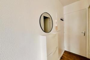 Bright apartment near the port of La Rochelle