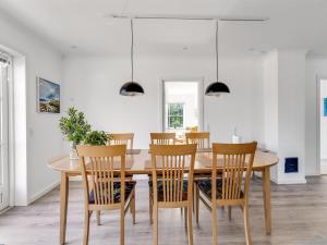 Holiday Home Wolter - 1-7km from the sea by Interhome