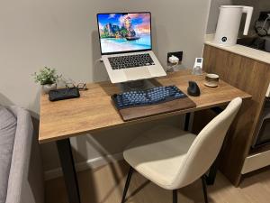 Flat near the beach with gym, pool, sauna and workspace