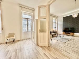 The Grand Loft- Bajcsy Residence