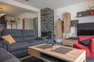 Stylish Duplex with Private Jacuzzi