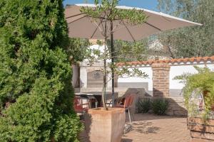 Stylish Duplex with Private Jacuzzi