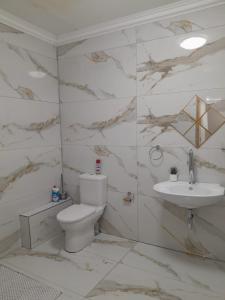 Livingsound 1bed self cat apartment