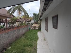 Casa aconchegante a 400m da praia