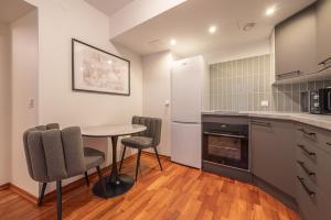Old Town - Best Location Apartment