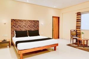 Hotel O Tiranga Residency