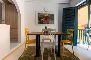 Laurdhomes Historic Center Plaza SantoDomingo 3Bth