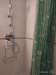 Chambre tout confort dans logement proche de la gare