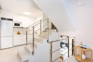 Sunnyland Teresitas Beach House 2