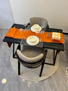 1 Bedroom with Pool, Gym & Garden in Lavington