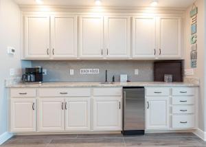 Phoenix Gulf Towers 2203 condo