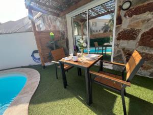 Palmview Private Pool