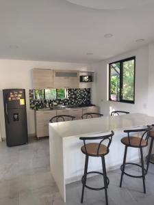 Villa Ángel Vda Bombote Melgar