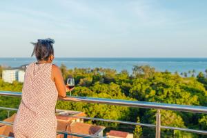 Rooftop pool hot showr 5mn walk2 Severin &Gokart