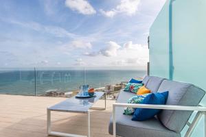 Penthouse Alba, Med One- Higueron, Fuengirola