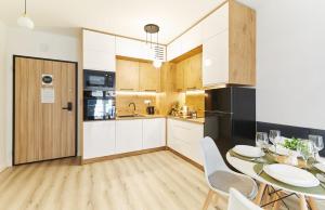 SkyTravel 27 Apartament Pileckiego Nowy Dwór Mazowiecki Airport Modlin 24H