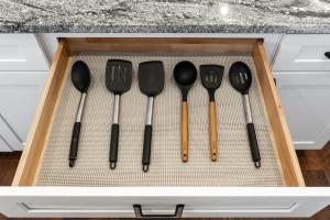 Cozy Comfort near Fountain Square- Downtown Indy