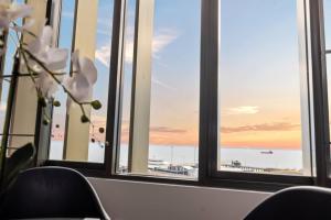 A Slice of Heaven at the Waterfront