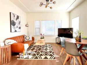 Cool and Classy Steps to Downtown