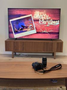 Modern Apartment with Balcony and BBQ at Interlaken West Station