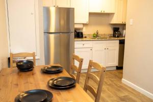 Honey 1 Bed 1 Bath near Downtown and Houston Heights