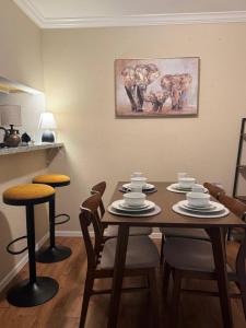 Bluebeam 1 Bed near Medical Center and NRG with Pool